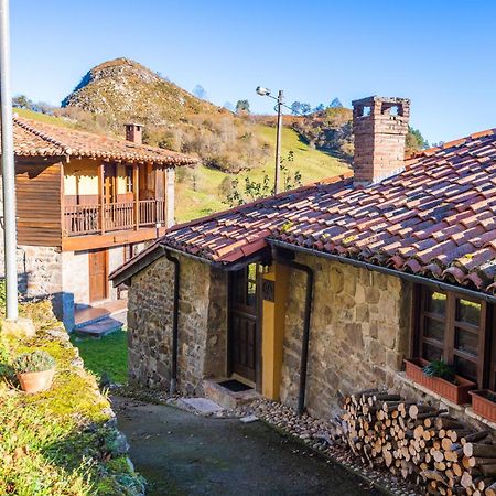 Pensjonat Casa De Ligueria Rozapanera Zewnętrze zdjęcie