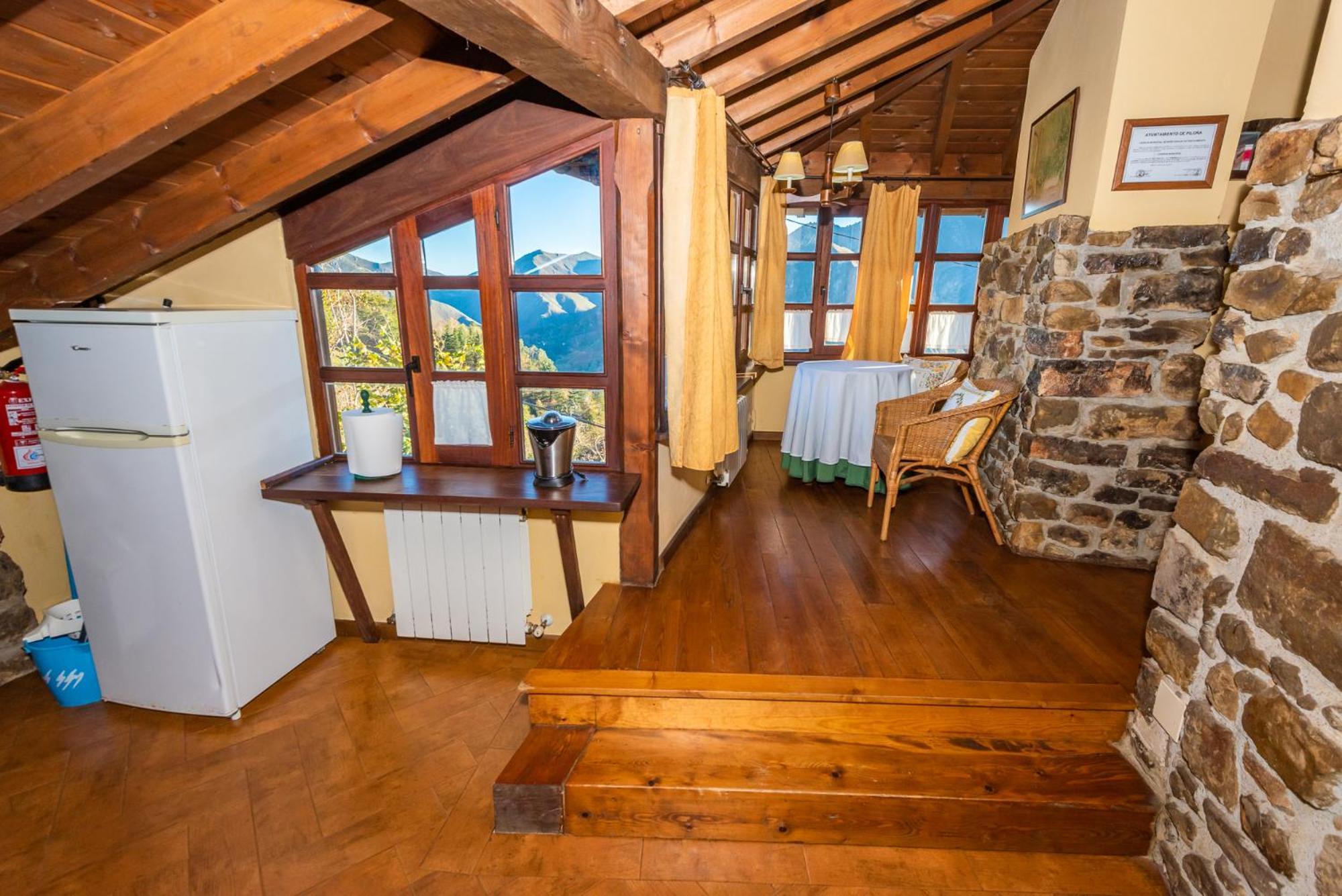 Pensjonat Casa De Ligueria Rozapanera Zewnętrze zdjęcie